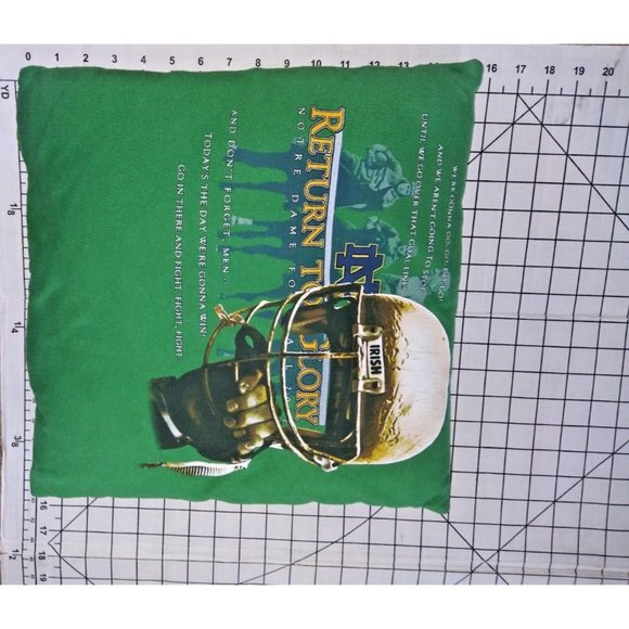 Notre Dame Green Throw Pillow Return To Glory Fighting Irish 2002 Accent Pillow - Picture 5 of 5